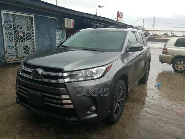 Toyota Highlander 2017 Gray