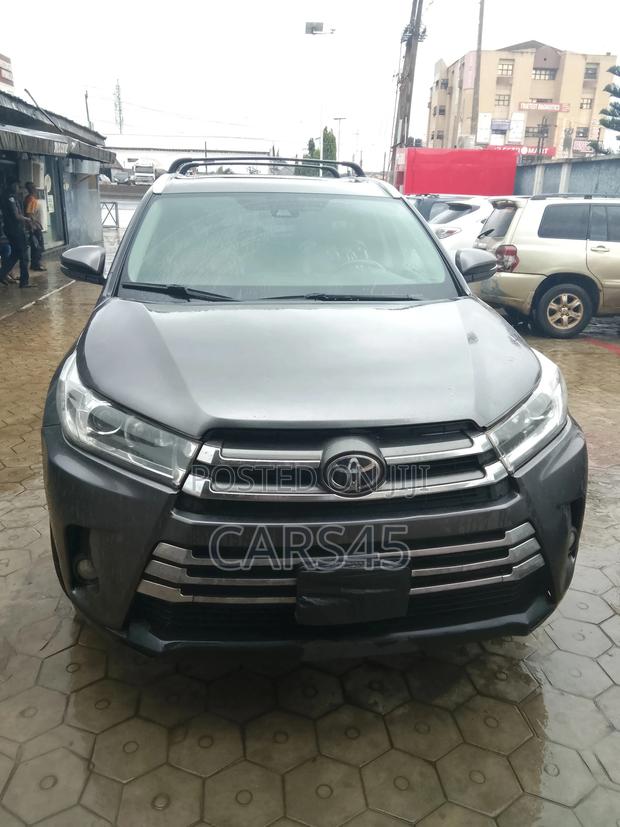 Toyota Highlander 2017 Gray