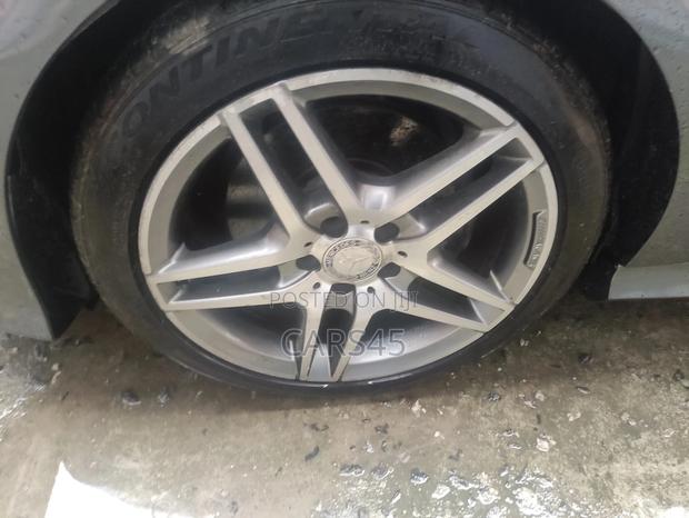Mercedes-Benz E350 2016 Gray