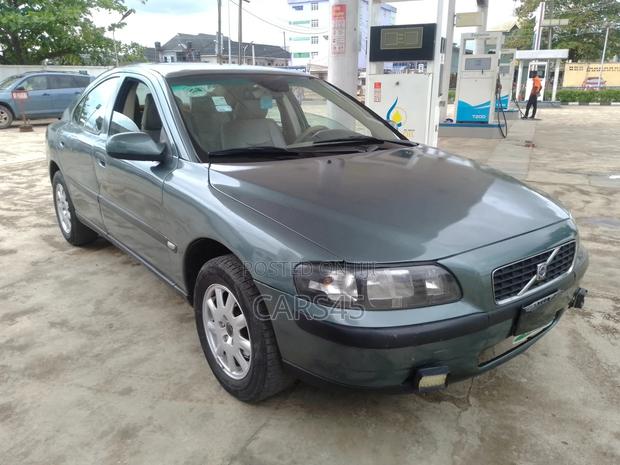 Volvo S60 2002 Green