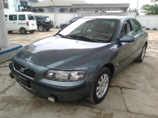 Volvo S60 2002 Green