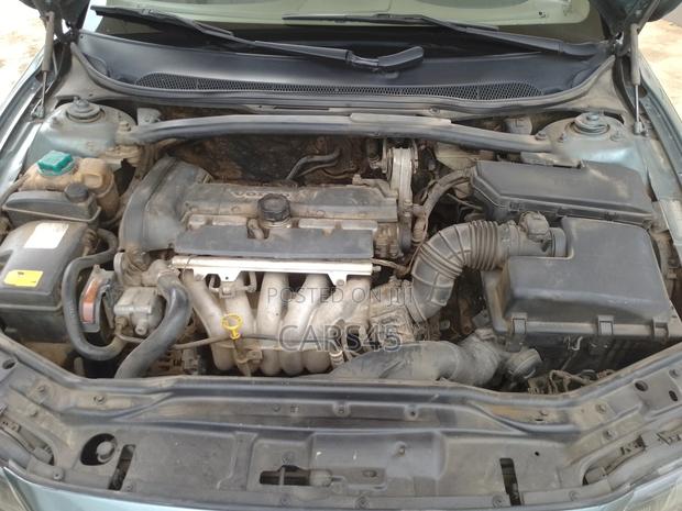 Volvo S60 2002 Green