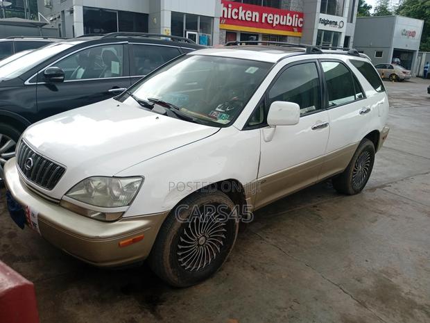 Lexus RX 2001 White