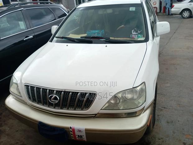 Lexus RX 2001 White
