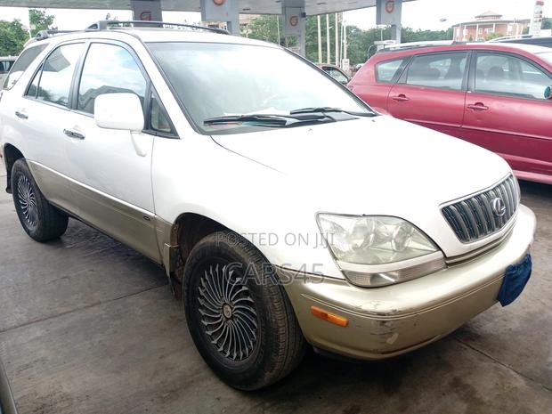 Lexus RX 2001 White