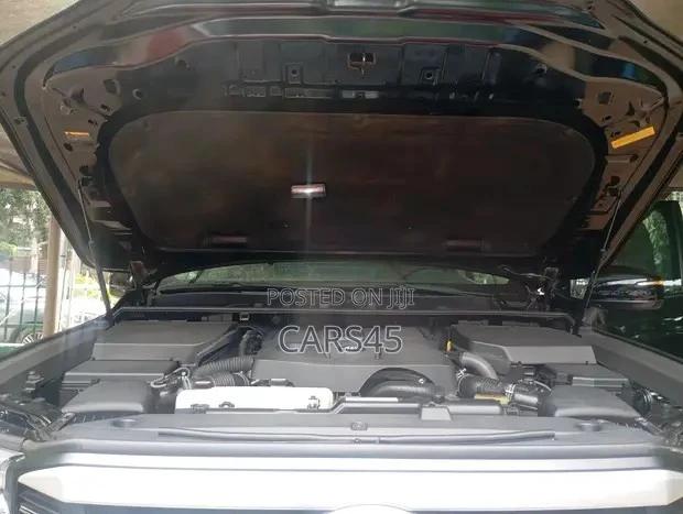 Toyota Land Cruiser 2022 Black