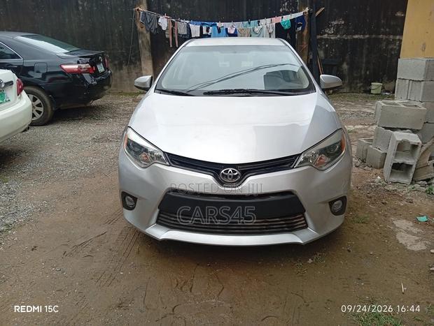 Toyota Corolla 2014 Silver