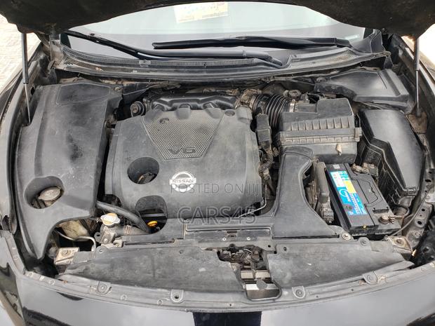 Nissan Maxima 2016 Black