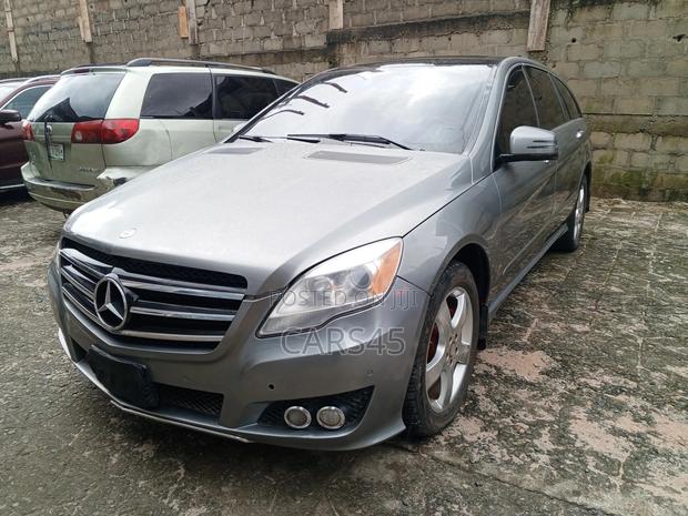 Mercedes-Benz R-Class R 500 4MATIC AWD 2011 Gray
