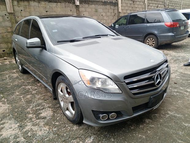 Mercedes-Benz R-Class R 500 4MATIC AWD 2011 Gray