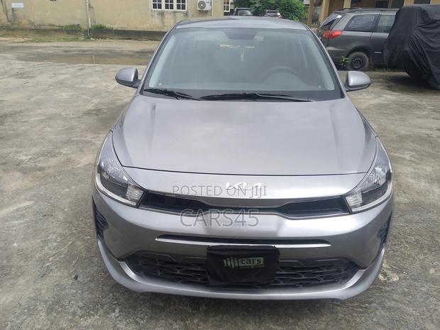 Kia Rio 2023 Gray