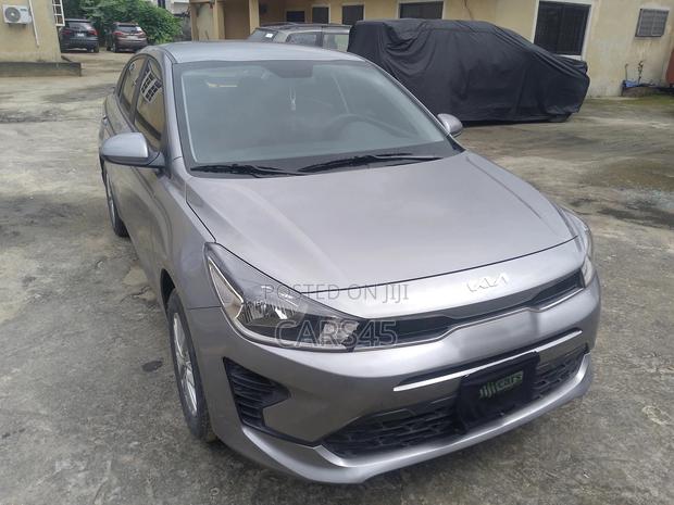 Kia Rio 2023 Gray