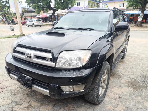 Toyota 4-Runner 2004 Black