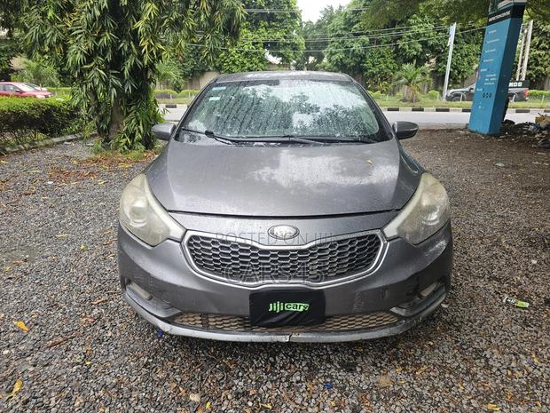 Kia Cerato 2015 Gray