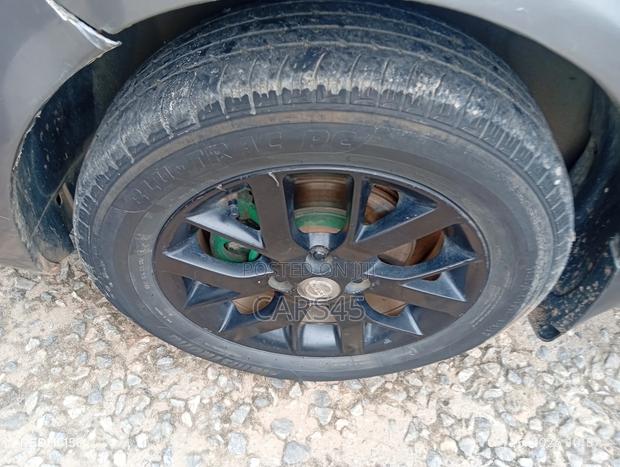 Nissan Almera 2015 Brown