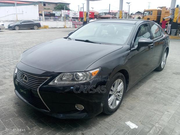 Lexus ES 2013 Black