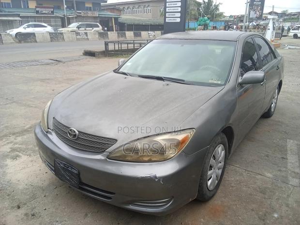 Toyota Camry 2003 Gray