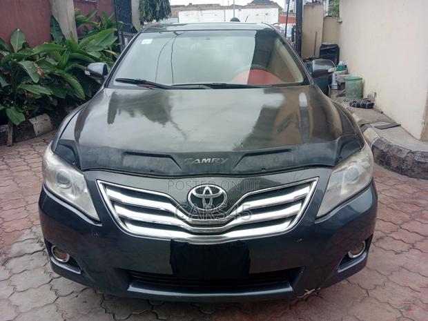 Toyota Camry 2007 Gray