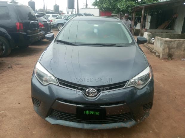 Toyota Corolla LE 4dr Sedan (1.8L 4cyl CVT) 2016 Gray