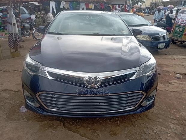Toyota Avalon 2015 Blue