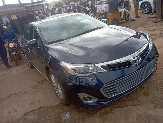 Toyota Avalon 2015 Blue