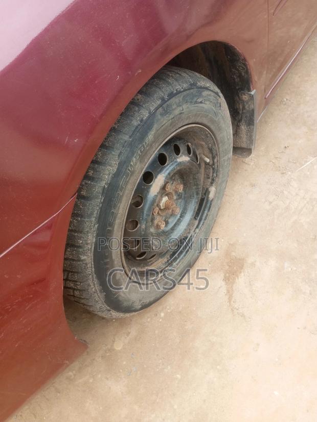 Toyota Camry LE 4dr Sedan (2.4L 4cyl 4A) 2004 Red