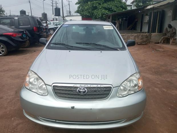Toyota Corolla 1.6 VVT-i 2006 Silver