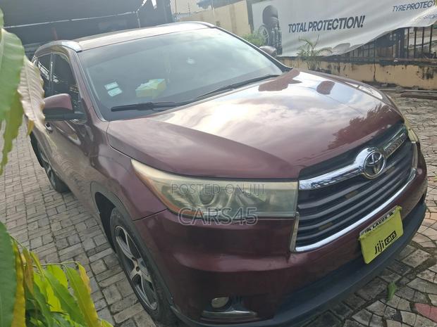 Toyota Highlander 2015 Brown