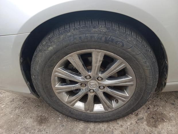 Lexus ES 2009 Silver