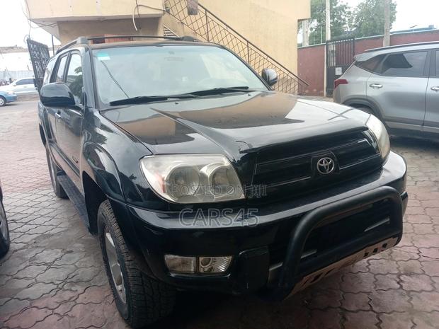 Toyota 4-Runner 2004 Black