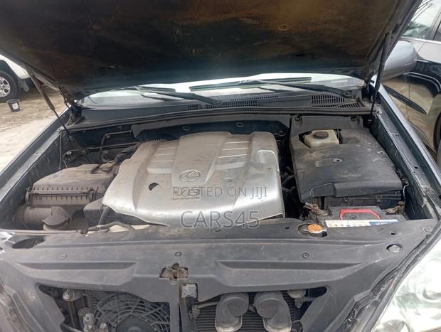 Lexus GX 2004 Gray