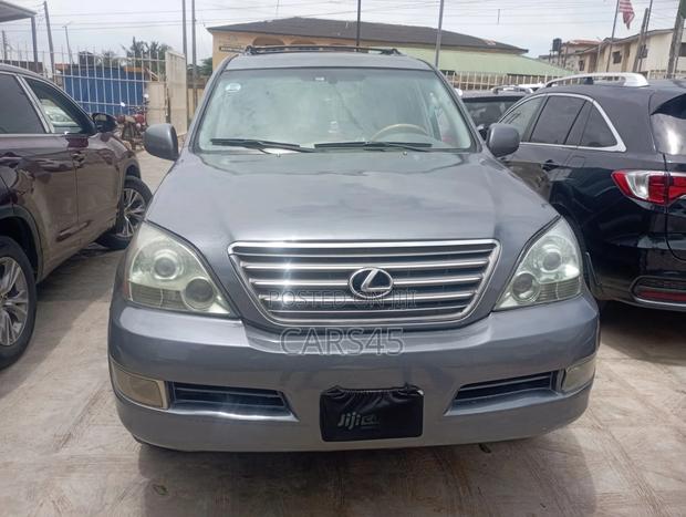 Lexus GX 2004 Gray