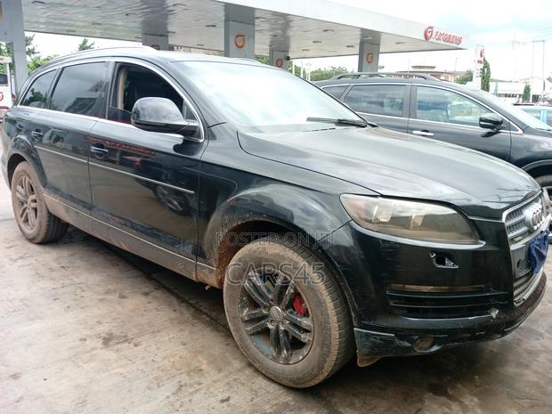 Audi Q7 2008 Black