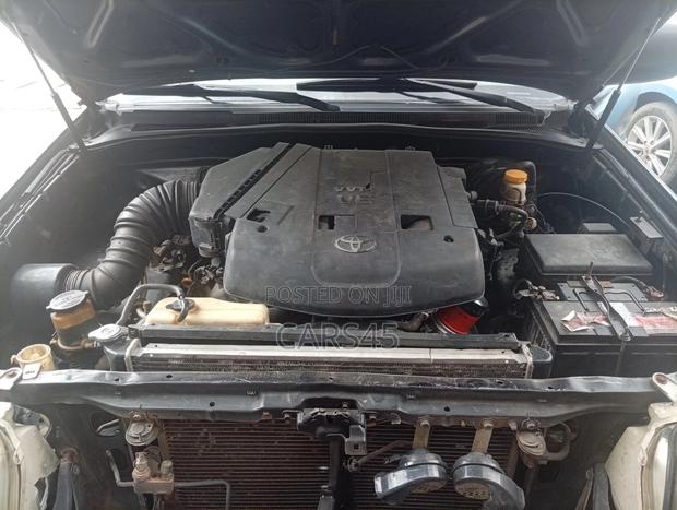Toyota 4-Runner 2004 Gray