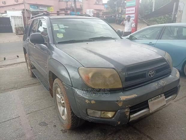 Toyota 4-Runner 2004 Gray