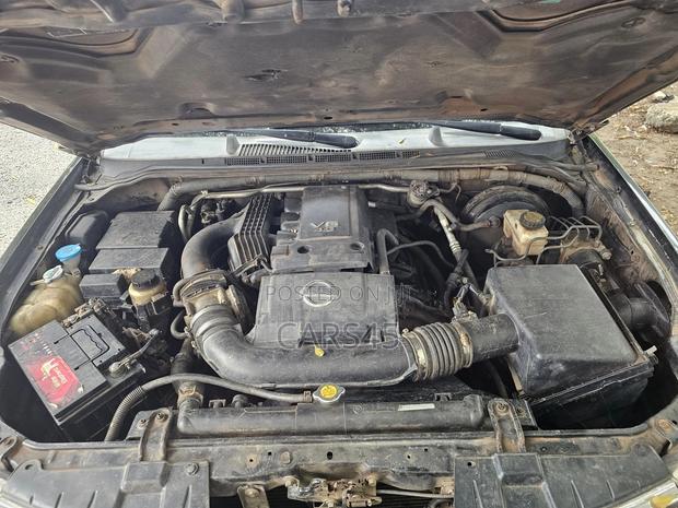 Nissan Pathfinder 2007 Black