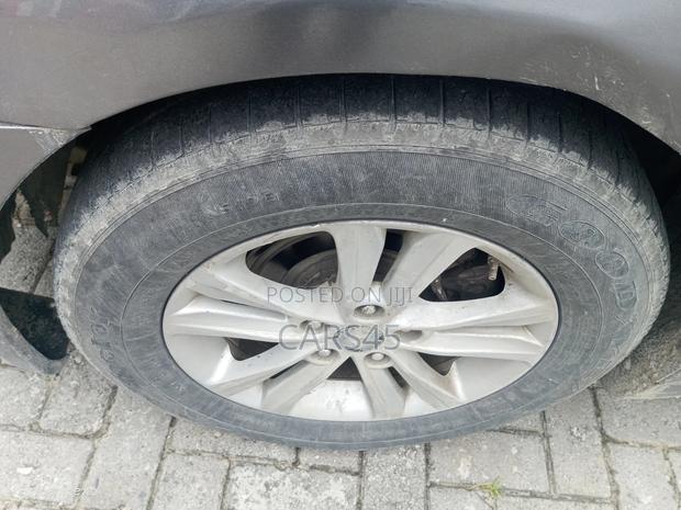 Hyundai Sonata 2011 Gray