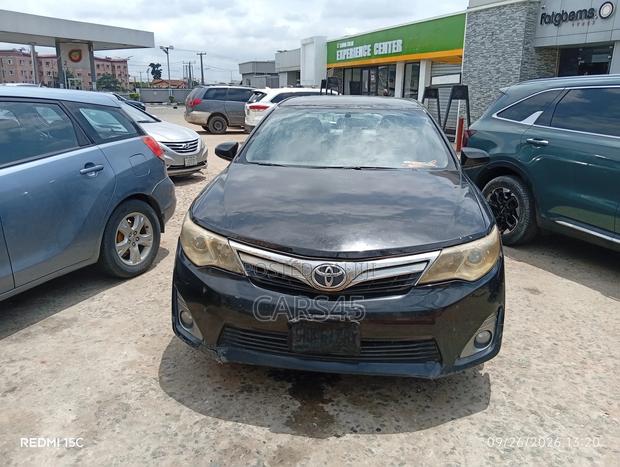 Toyota Camry 2012 Black
