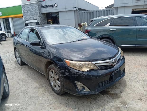 Toyota Camry 2012 Black