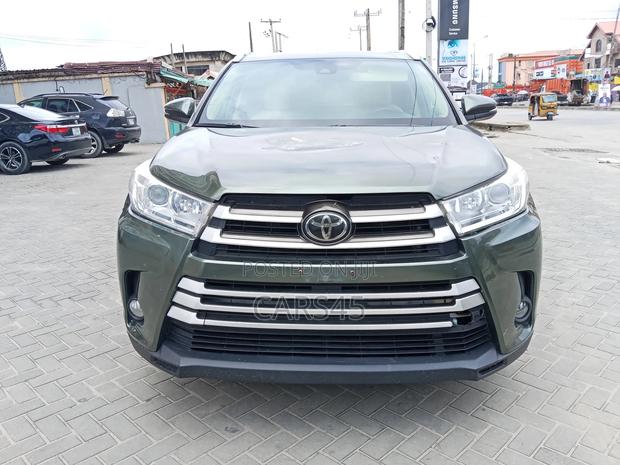 Toyota Highlander 2019 Green