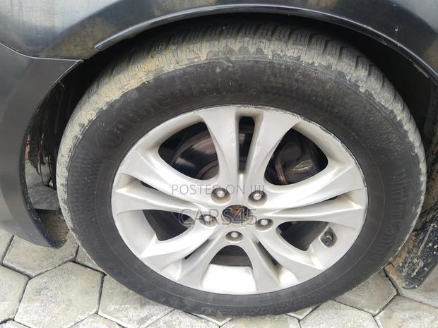 Hyundai Sonata 2011 Black
