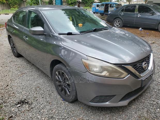 Nissan Sentra 2018 Gray