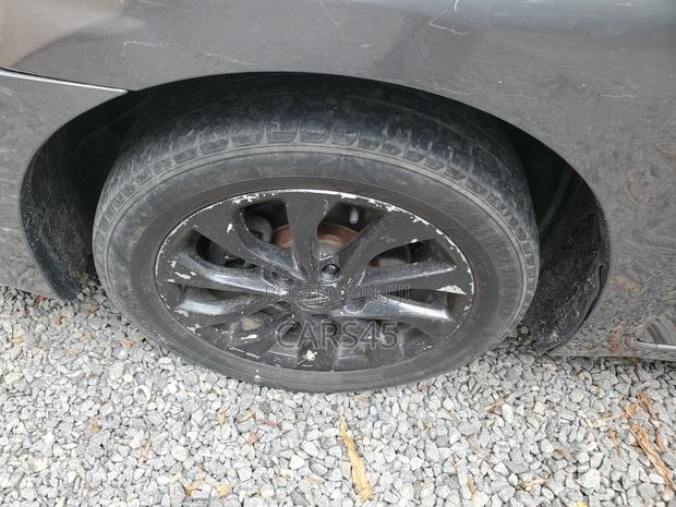 Nissan Sentra 2018 Gray