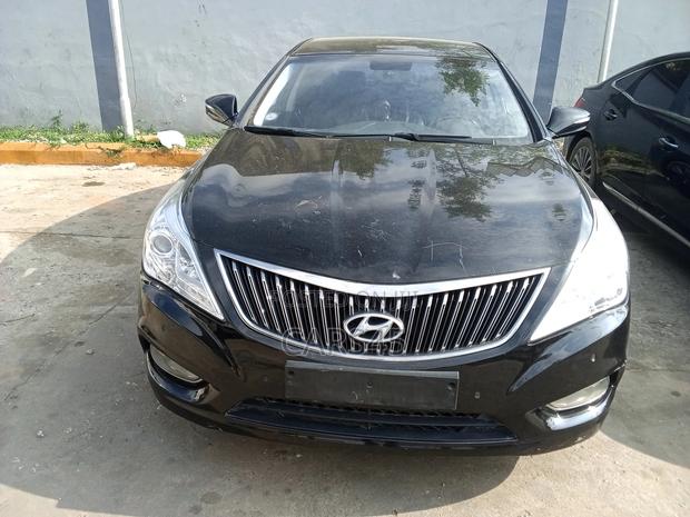Hyundai Grandeur 2013 Black