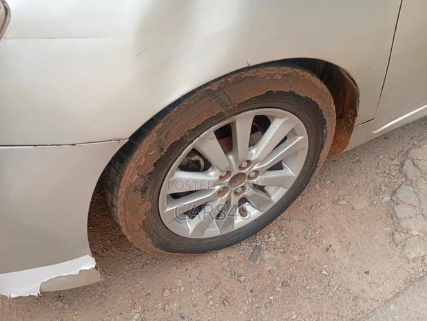 Toyota Matrix 2009 Gray
