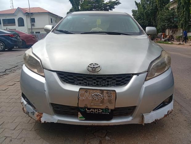 Toyota Matrix 2009 Gray