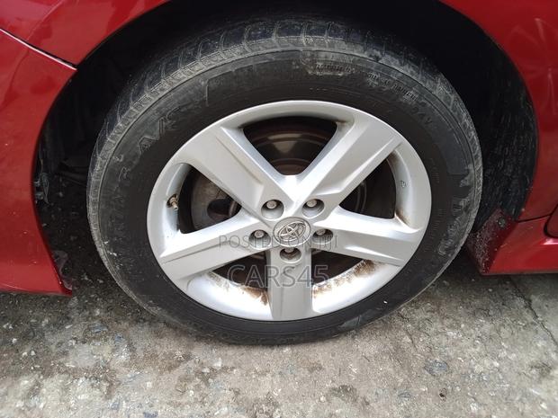 Toyota Camry 2013 Red