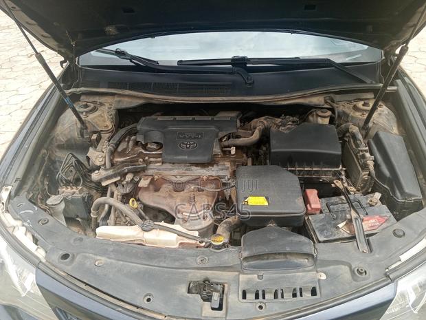 Toyota Camry 2012 Gray