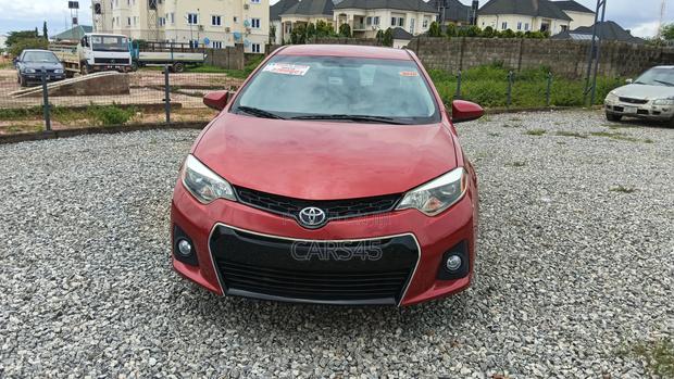 Toyota Corolla LE 4dr Sedan (1.8L 4cyl CVT) 2016 Red