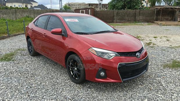 Toyota Corolla LE 4dr Sedan (1.8L 4cyl CVT) 2016 Red